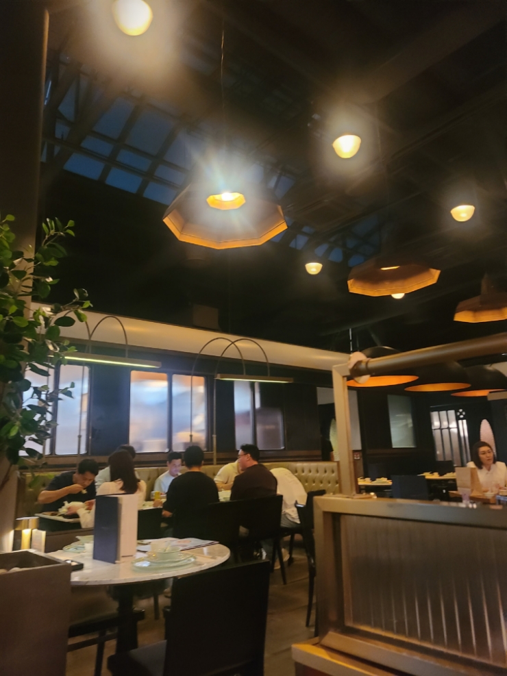 모던눌랑 센트럴시티점 사진 5