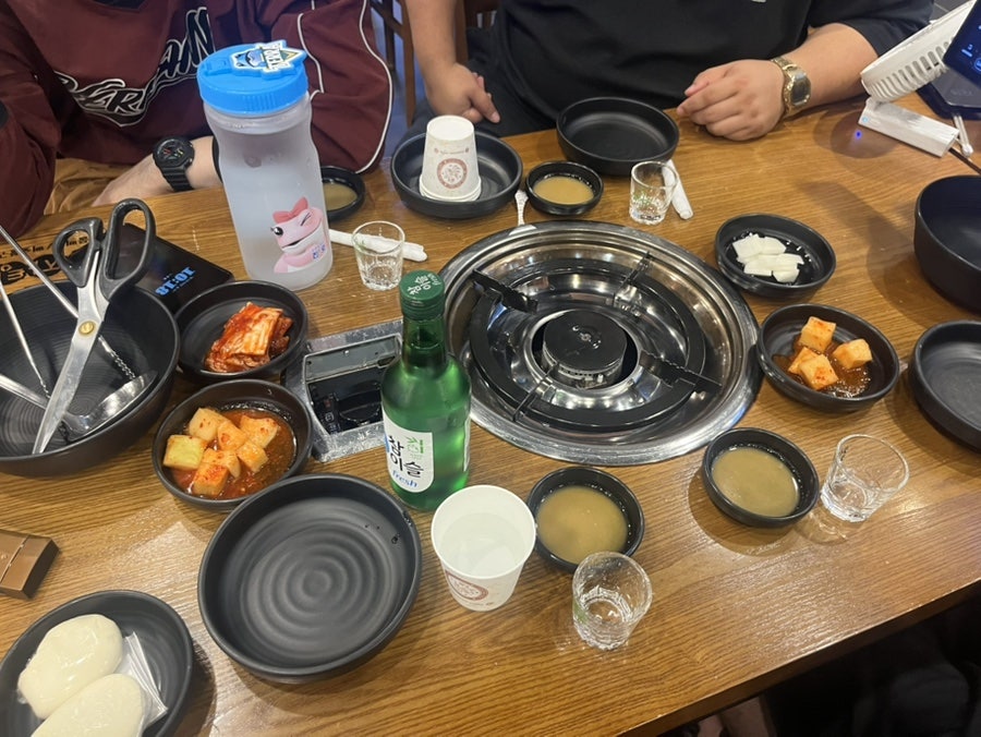 김윤이감자탕&뼈숯불구이 영통점 사진 6
