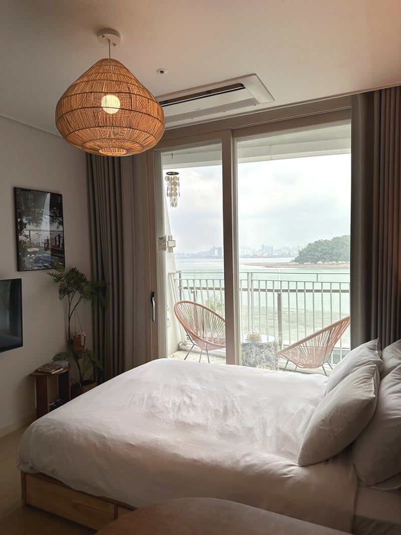 Yeongjongdo Gueupbaetgeo Ocean View Airbnb: Amazed by the 50,000 Won Value Accommodation | Stylish Hotel Near Incheon Airport