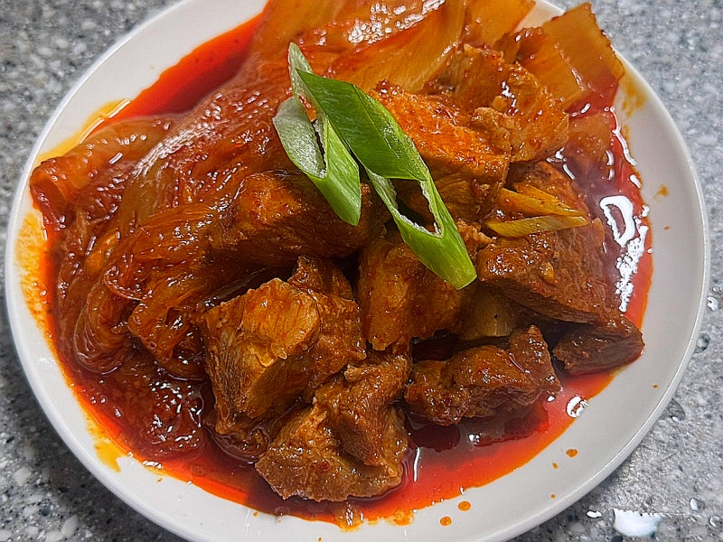 돼지목살김치찜 이렇게 만들면 정~말 쉬워요! 김치찜 레시피, 만드는 방법