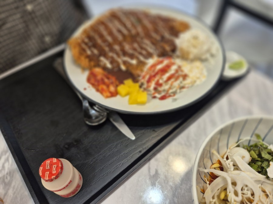 돈카츠한식당 병점역점 사진 5
