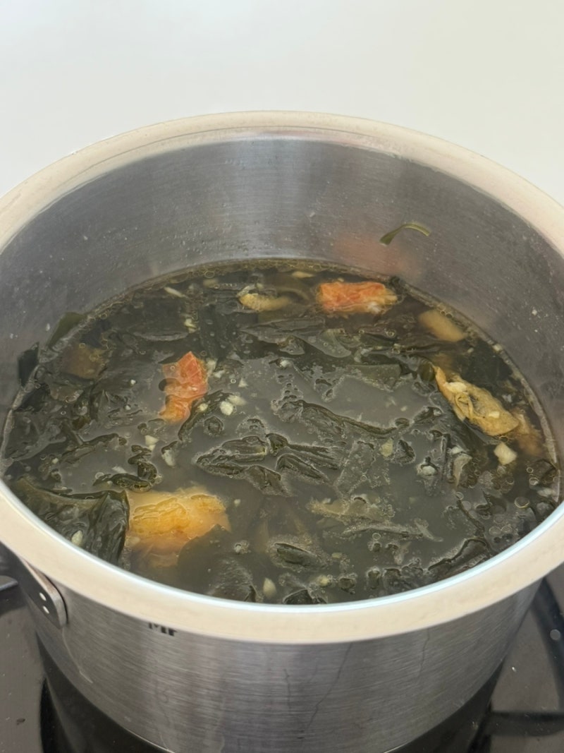 시원칼칼한 황태미역국 레시피