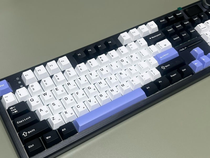 독거미 키보드 AULA F108 PRO 저소음 바다축 아우라블랙 사무실용