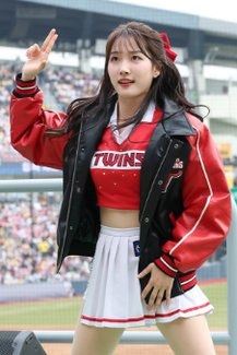 잠실 뒤흔든 치어리더 4인방...차영현·임혜진·김태희·박예은이 만든 퓨처스리그 이변