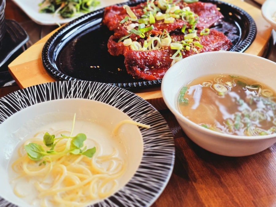 벚꽃길한우 사진 6