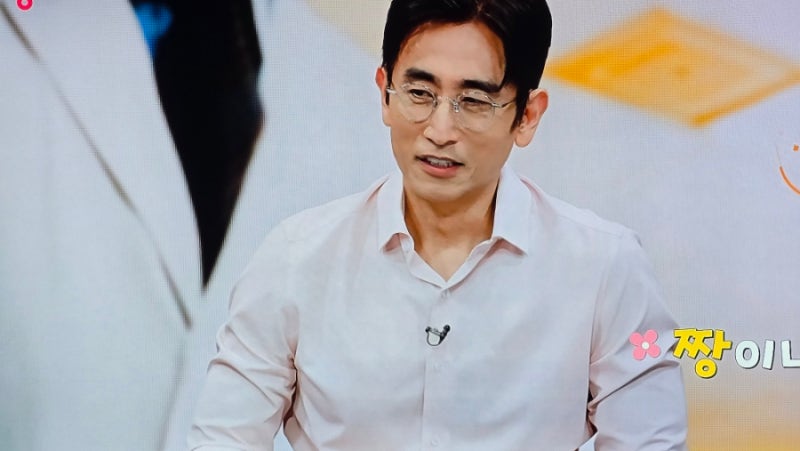 '훈 할머니' 스토리 배경으로 쓴 쓴 차인표, 이번엔 연극 시인인의 사회 키팅선생되다