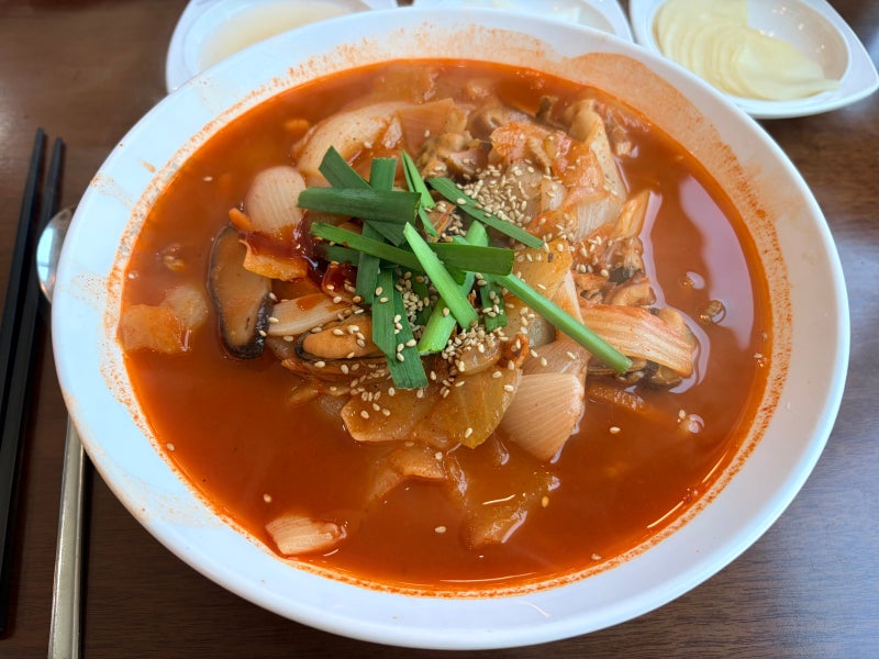 군산 내흥동 짬뽕 전문점, 짬뽕관
