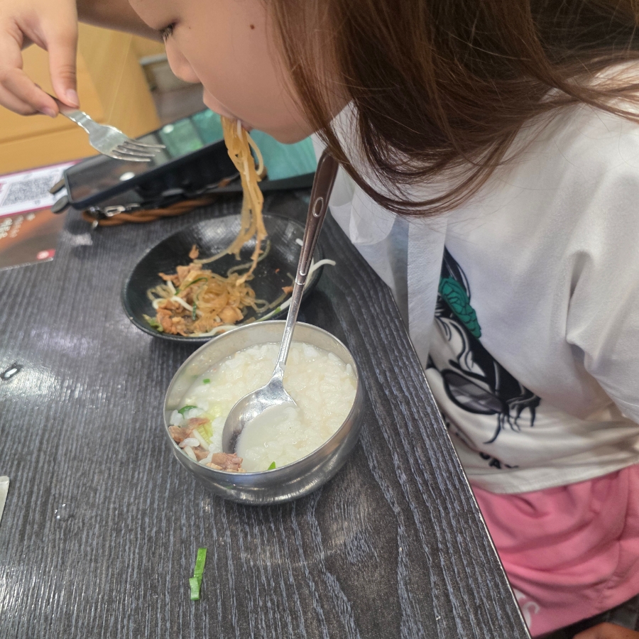 Hanchonseolreongtang Bucheonkkachiulyeokjeom photo 4
