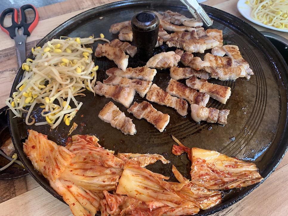 돈촌삼겹살 사진 2