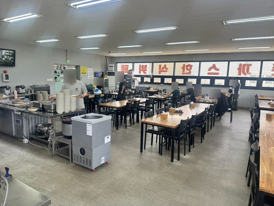 로뎀나무 수제돈까스&한식뷔페 사진 4