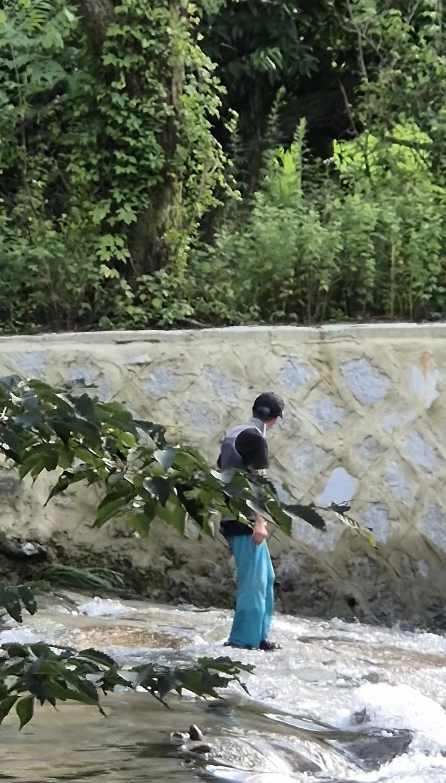 유명산흥부네솥뚜껑닭볶음탕 사진 1
