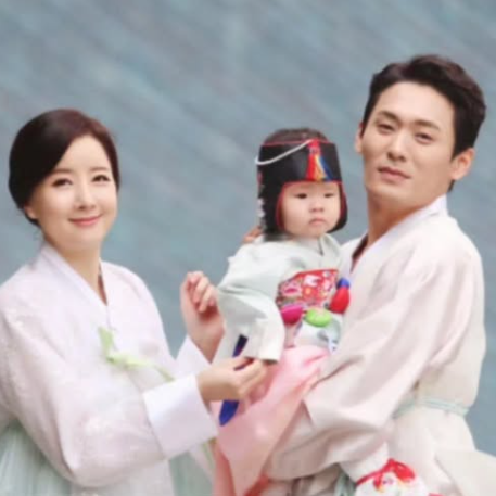 김부장 최대훈 와이프 장윤서 미인대회 출신이라고? ft. 배우 장윤서
