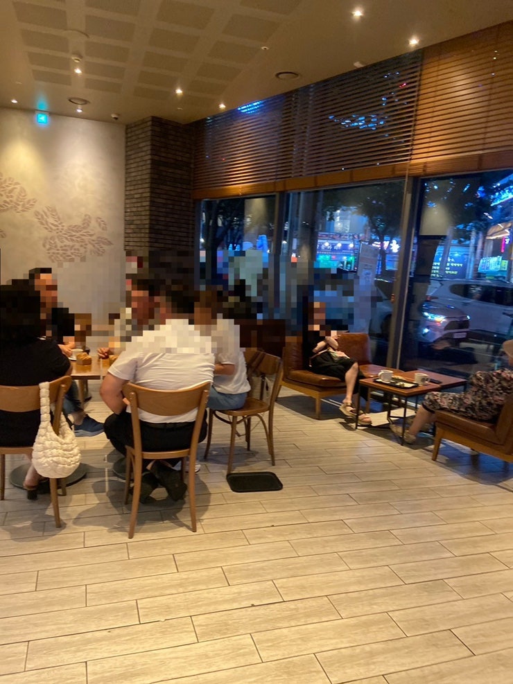 스타벅스 대구월성점 사진 4