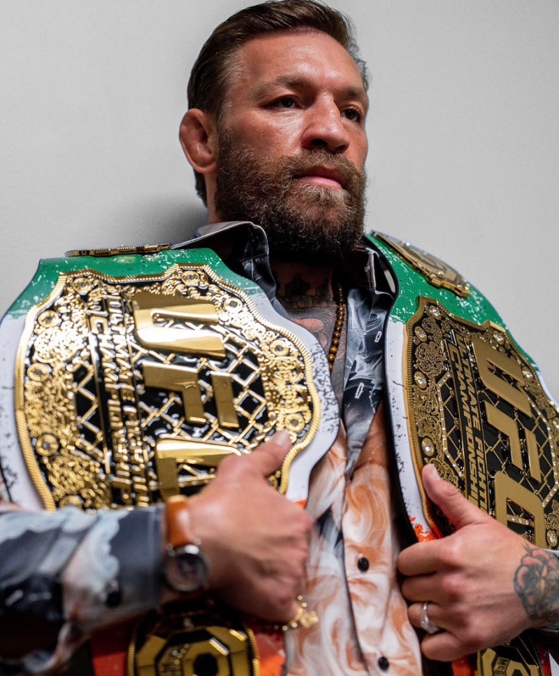 UFC 챔피언 코너 맥그리거, 돈은 벌었지만 모든 것을 잃었다?