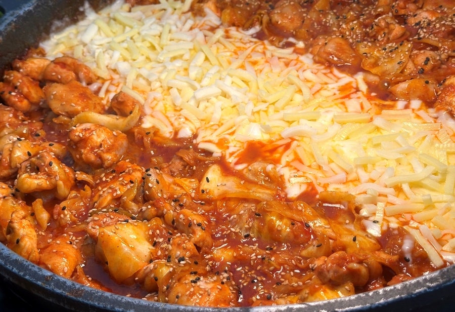 장인닭갈비 홍대점 사진 6