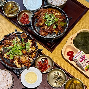 대구 동성로 점심 맛집 ‘카페동이’ 아이랑 한식