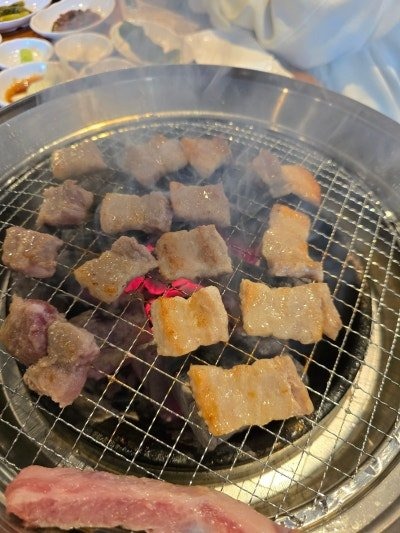 고반식당 안양아이에스비즈타워점 사진 4