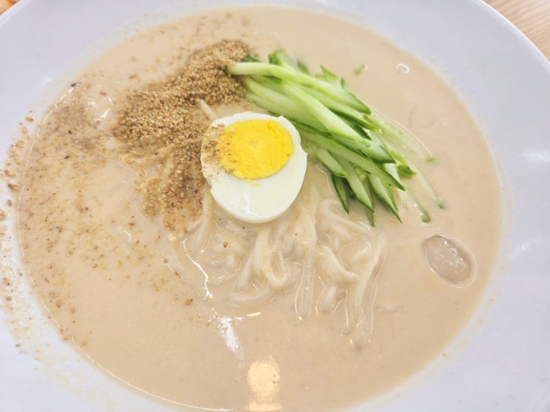 당진시청맛집 여름엔 진한 콩국수와 바삭한 튀김만두! 박승광해물손칼국수 당진점 방문기