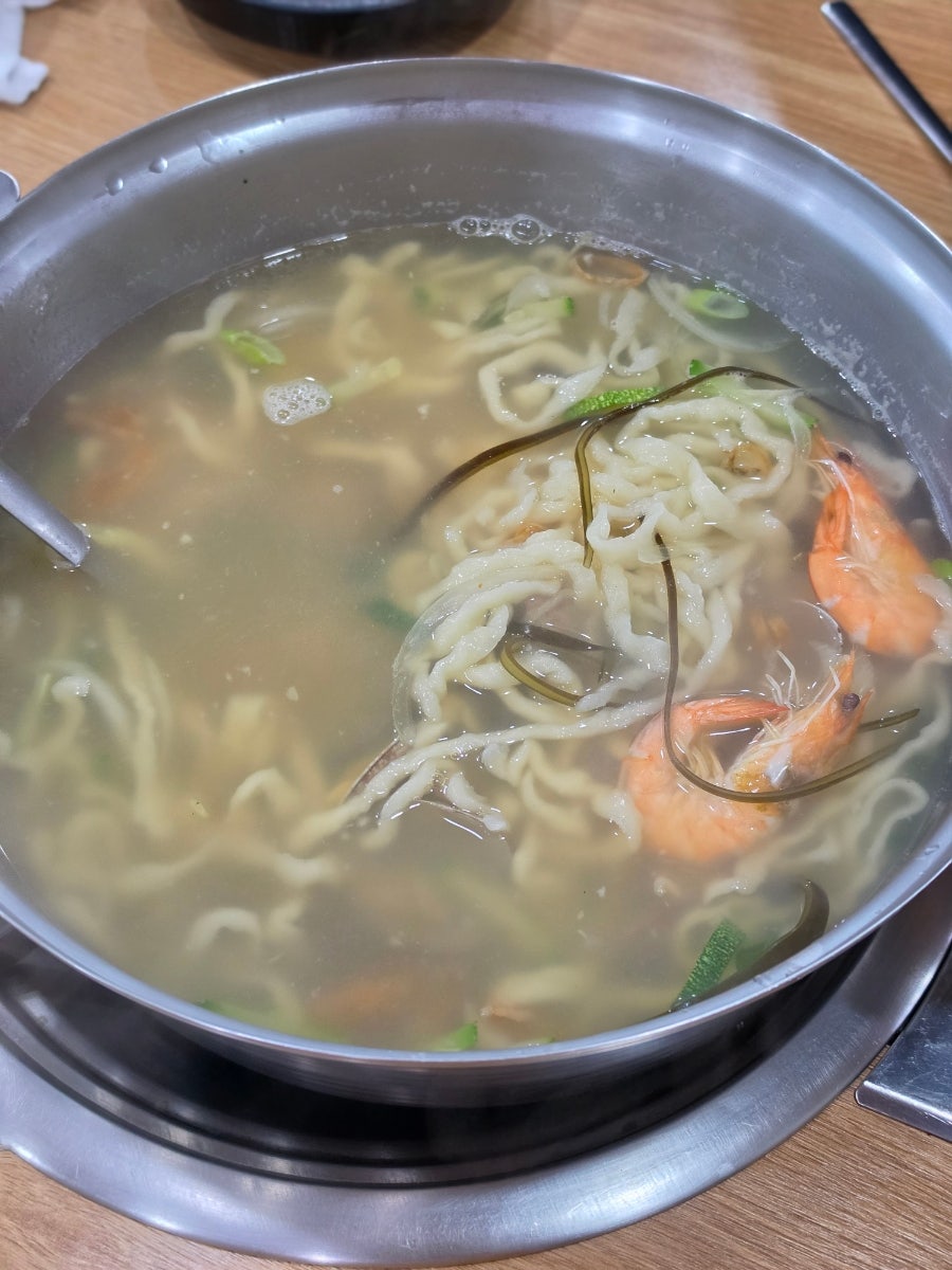 충주홍두깨칼국수보쌈원조 본점 사진 6