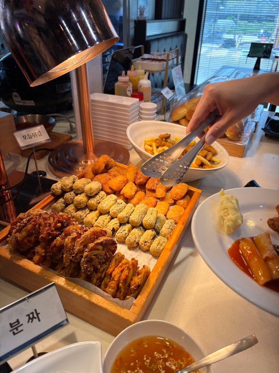 명륜진사갈비 당진점 사진 1