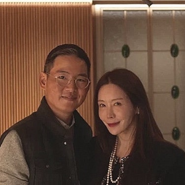 김정은 남편 이혼 재혼 재벌 집안 자녀 딸 홍콩 집 재산 나이 프로필 얼굴 리즈 드라마 근황