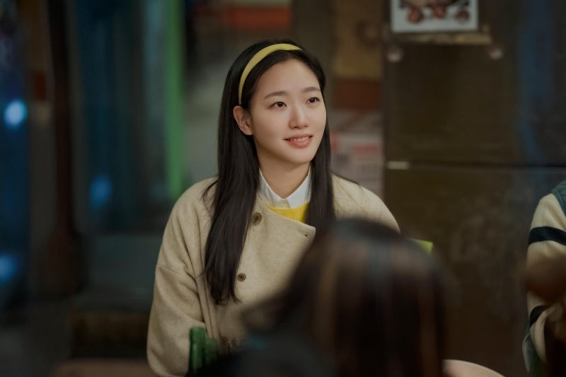 은중과 상연 등장인물 | 김고은 X 박지현