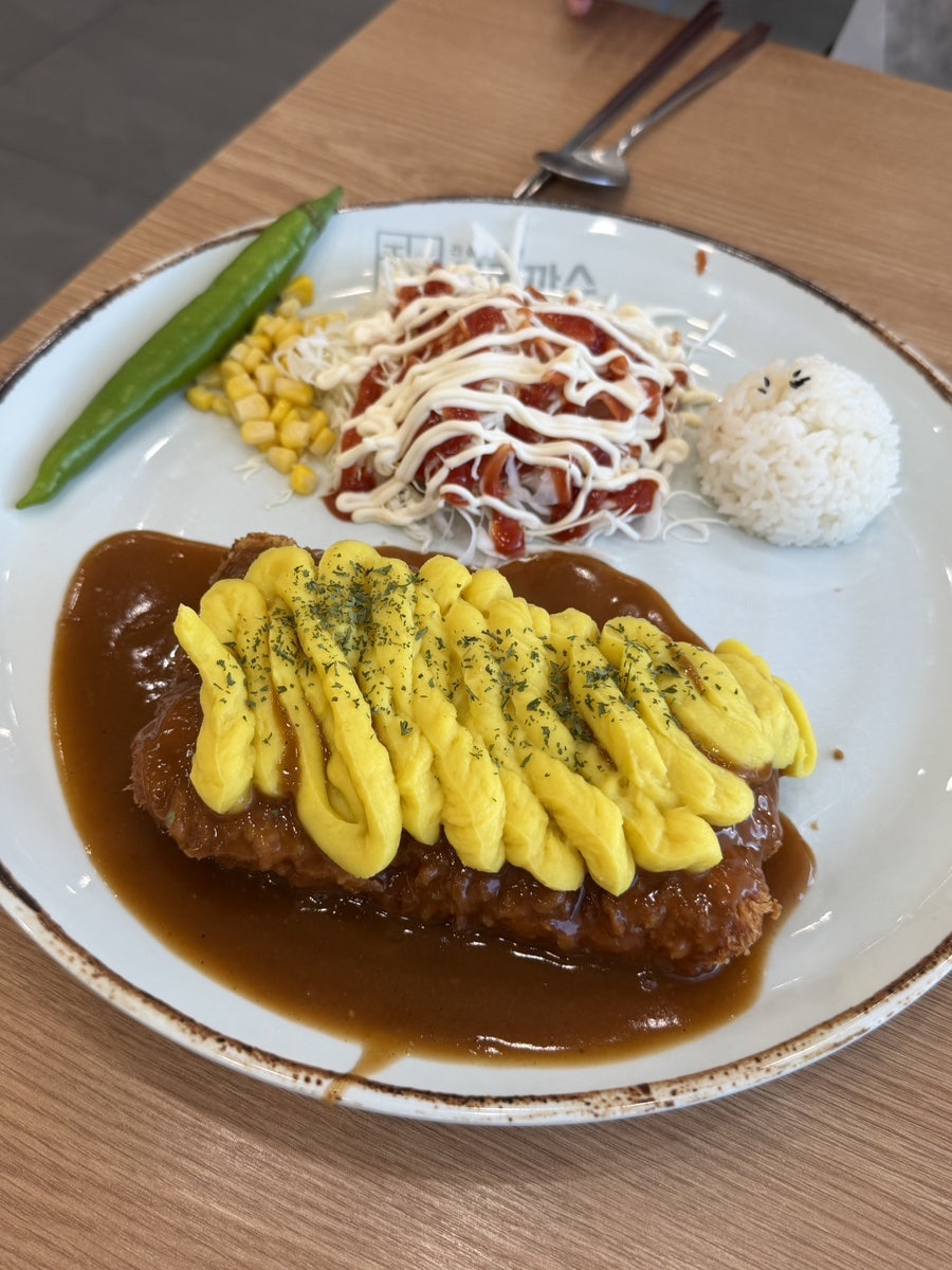 진심왕돈까스 평동점 사진 1
