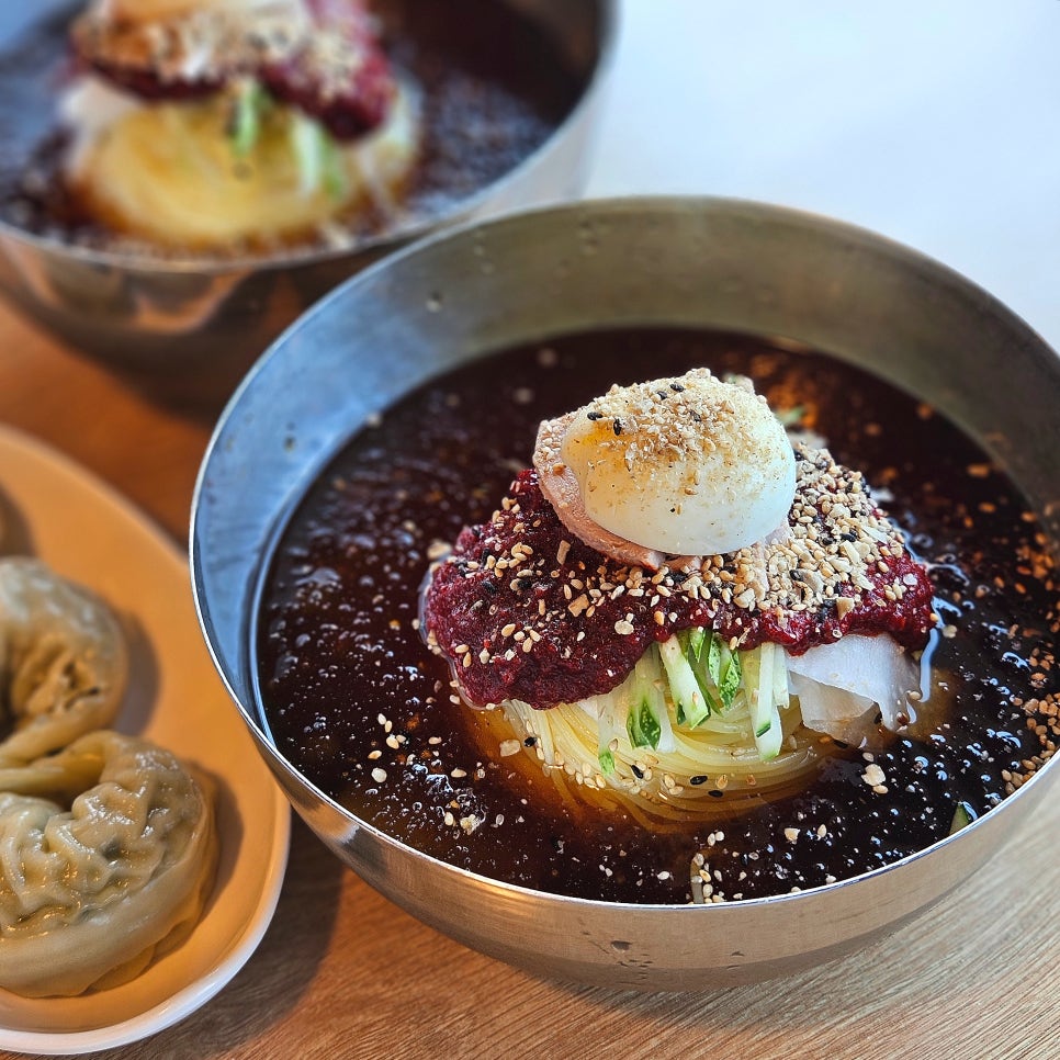송죽부산밀면국밥 사진 1