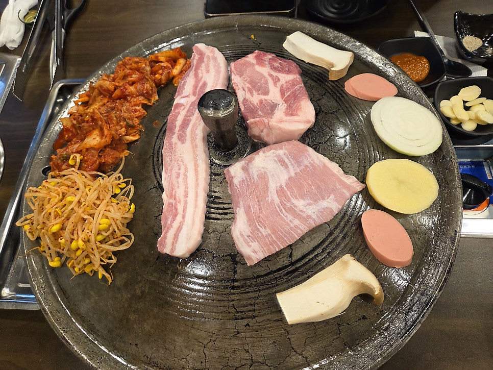 육촌식당 사진 3