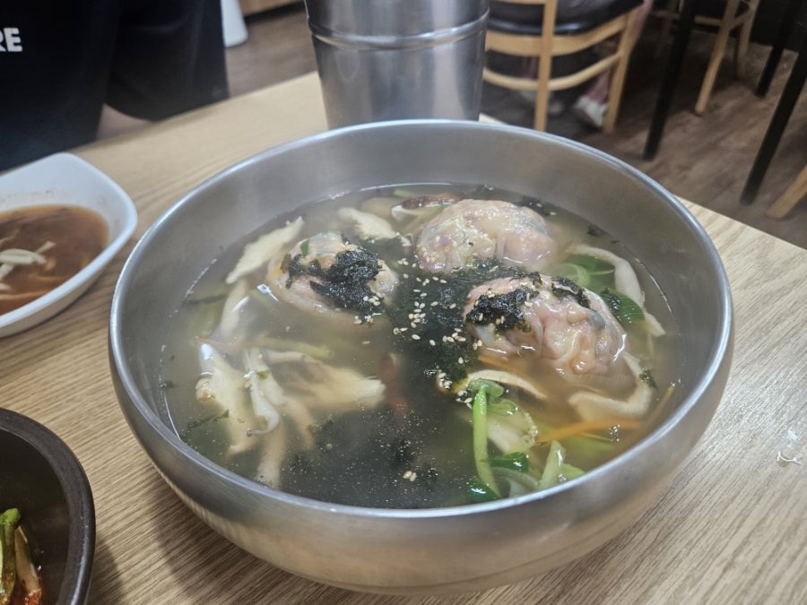 암돌 속풀이칼국수 사진 5
