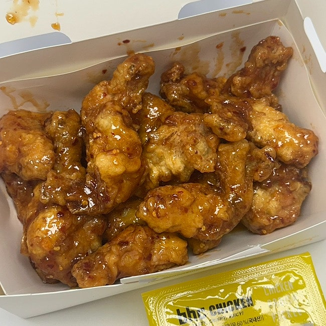 BHC 치킨 추천 바삭한 후라이드에 얇은 칠리소스가 킥 스윗칠리킹