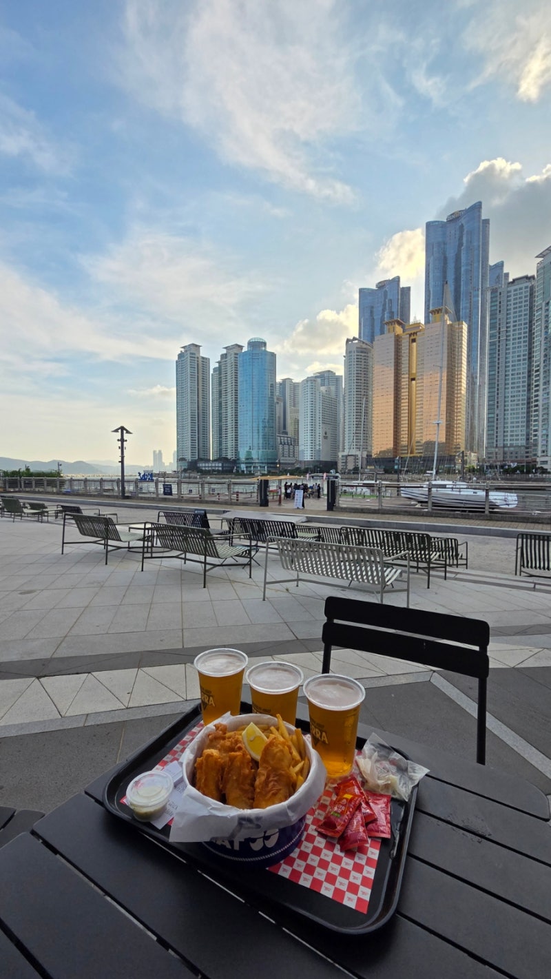해운대 사진 스팟 더베이101 핑거스앤챗 피쉬앤칩스에 맥주