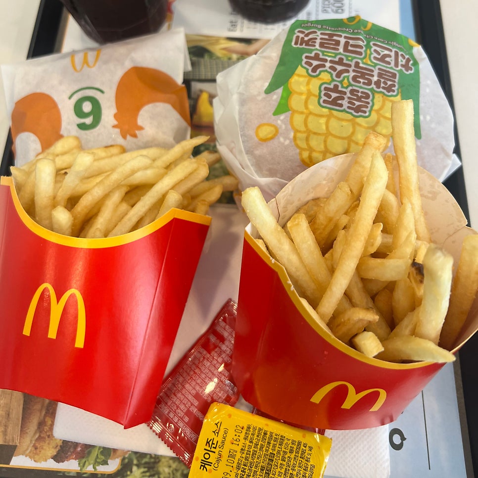 맥도날드 경성대점 사진 3
