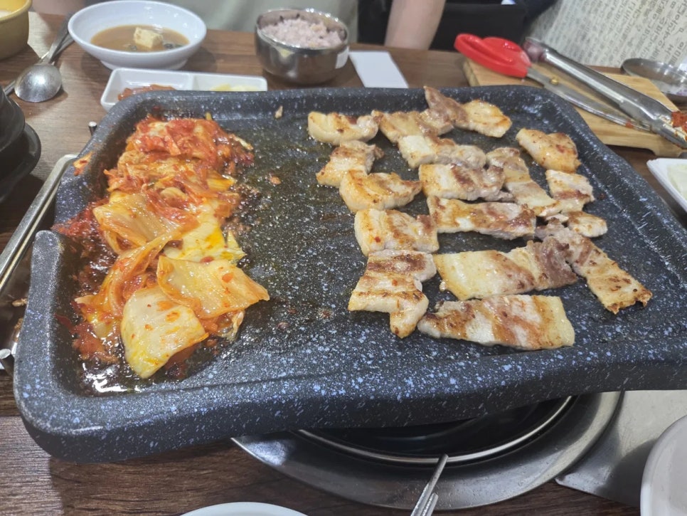 우렁이쌈밥삼겹살 사진 3