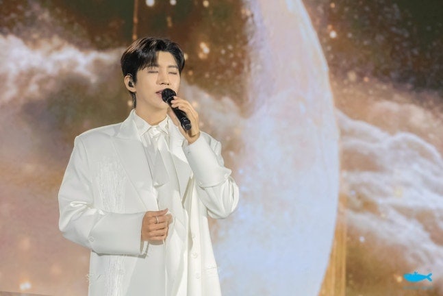 가수 임영웅, 276주 연속 1위 기록 달성.. 5년 넘게 정상 지킨 비결은?