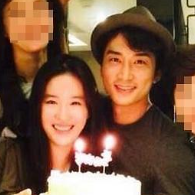 "송승헌이 처음으로 공개한 뜨거웠던 열애…" 결혼까지 약속했지만, 돌연 이별하고 한국 떠....