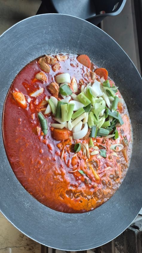 통큰솥뚜껑닭볶음탕 문학점 사진 6