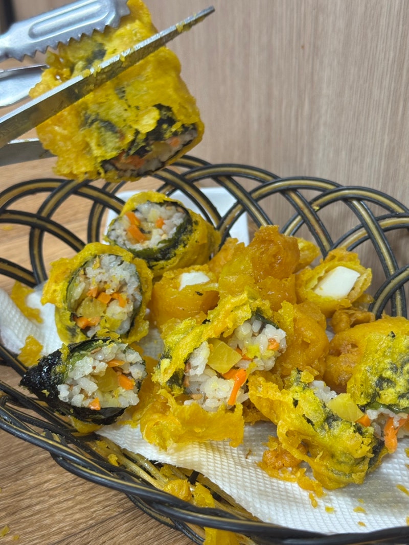 진주 중앙시장 분식맛집 강호네 김밥튀김 떡볶이 소떡소떡, 정화순대