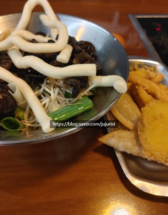 두끼떡볶이 AK기흥점 사진 3