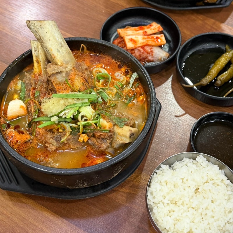 김해진영맛집 점심 몸보신 소갈비해장국 제주세호해장국