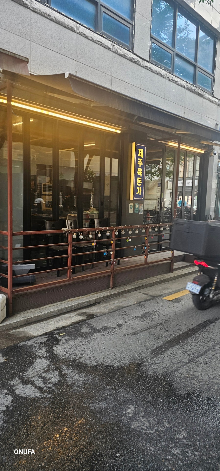 제주육돈가 장한평역점 사진 3