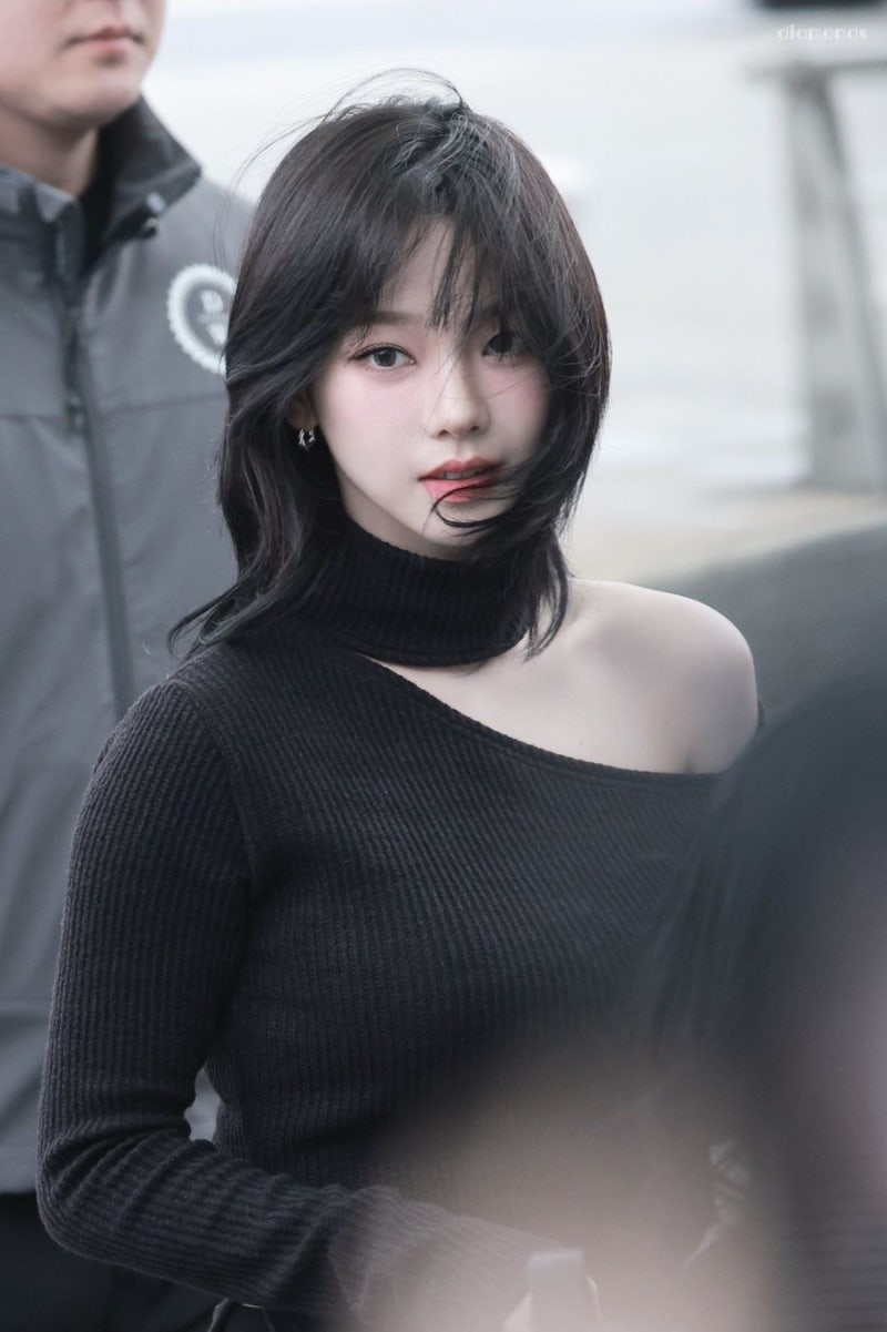 카리나 중단발 허쉬컷 레이어드컷 / 카이정헤어 홍대상수역점 정연 수석 실장
