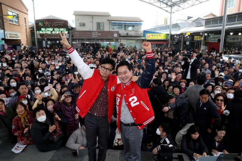 [국민의힘] 장동혁·한동훈, 틀어져도 너무 틀어진 관계... '친한계 좌장'서 '징계 선봉자'로