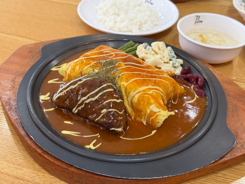 행신역 맛집 '정다래 함박스텍' 오랜 내공이 느껴지는 매운 함박스테이크와 오므라이스 솔직....