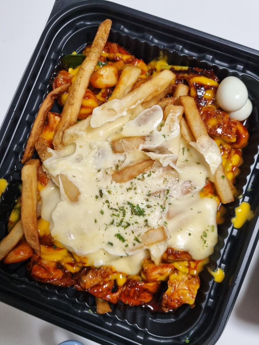 기영이숯불두마리치킨 수원망포점 사진 5