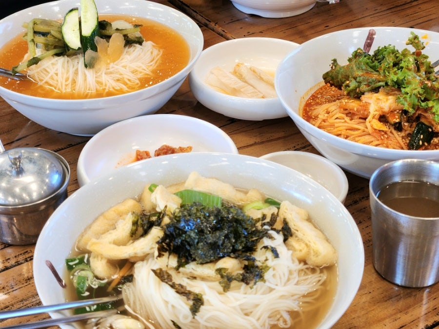 인덕원비빔국수 화성동탄점 사진 1
