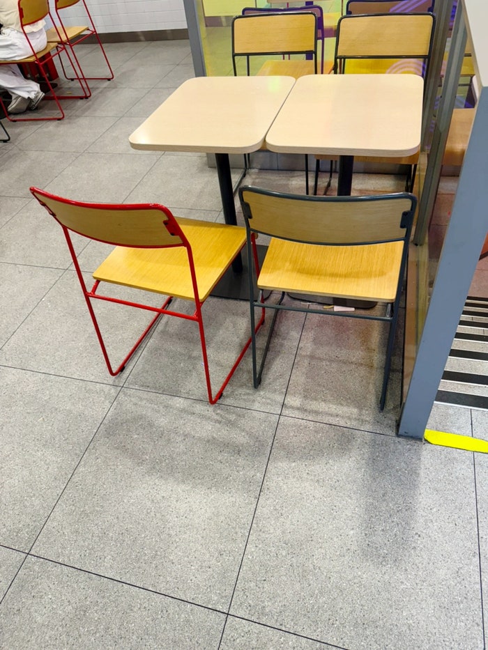 롯데리아 남부터미널점 사진 2