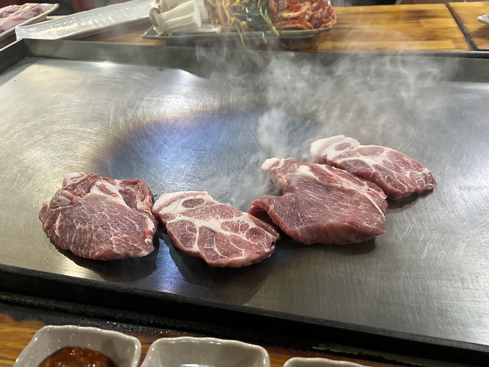 당구대장작통철판삼겹살 사진 4