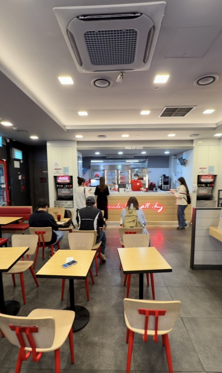 KFC Suwonyeoksa1jeom photo 2