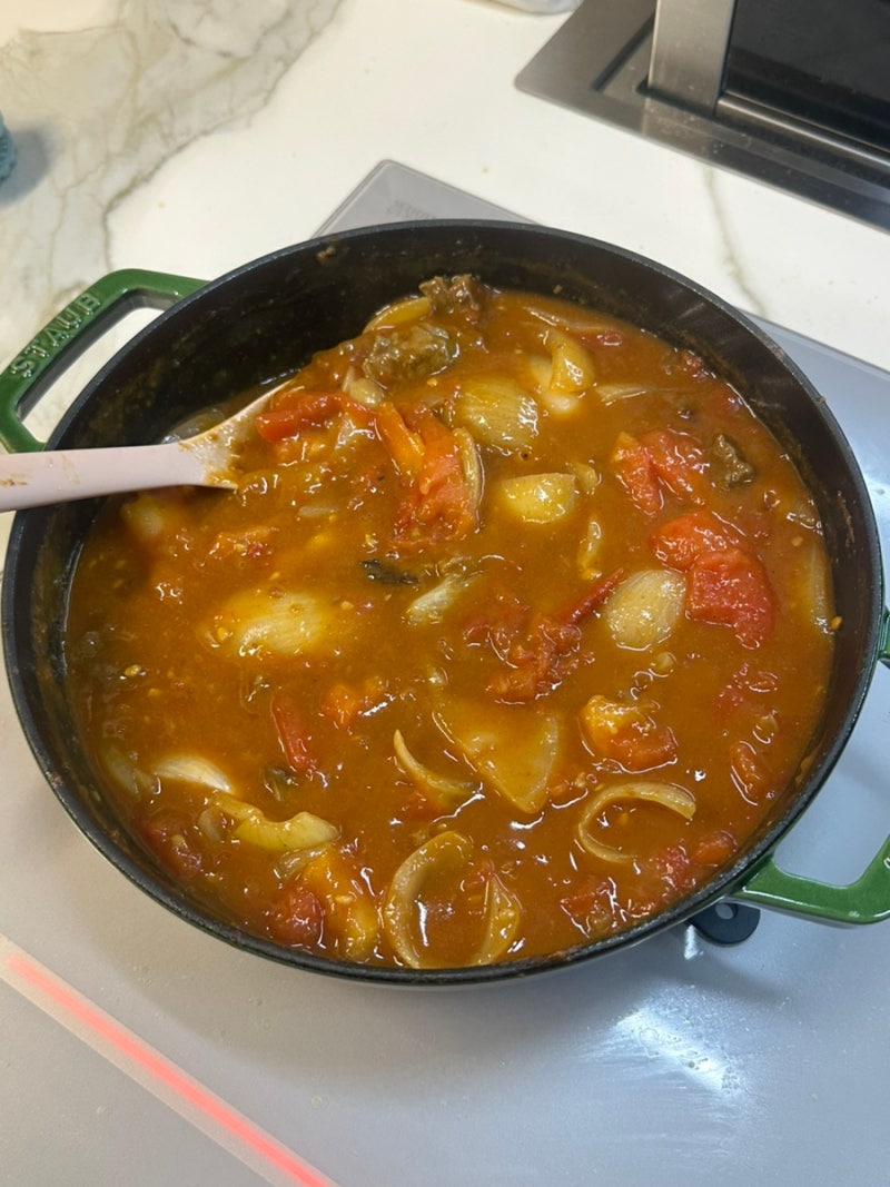 집밥25 무수분 토마토 카레 감칠맛 폭팔 양파 카레 아이 반찬 소고기 카레 만드는법 레시피 ....